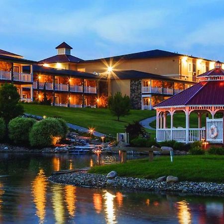Berlin Resort Millersburg Exterior foto
