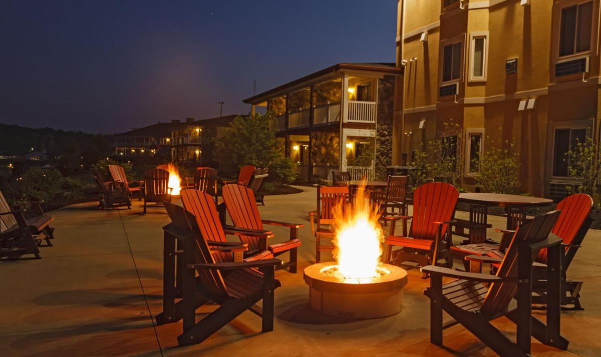 Berlin Resort Millersburg Exterior foto